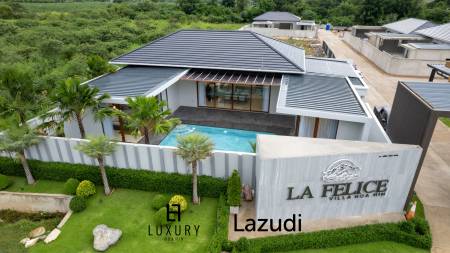 532 ตร.ม 3 เตียง 3 อาบน้ำ วิลล่า For ขาย