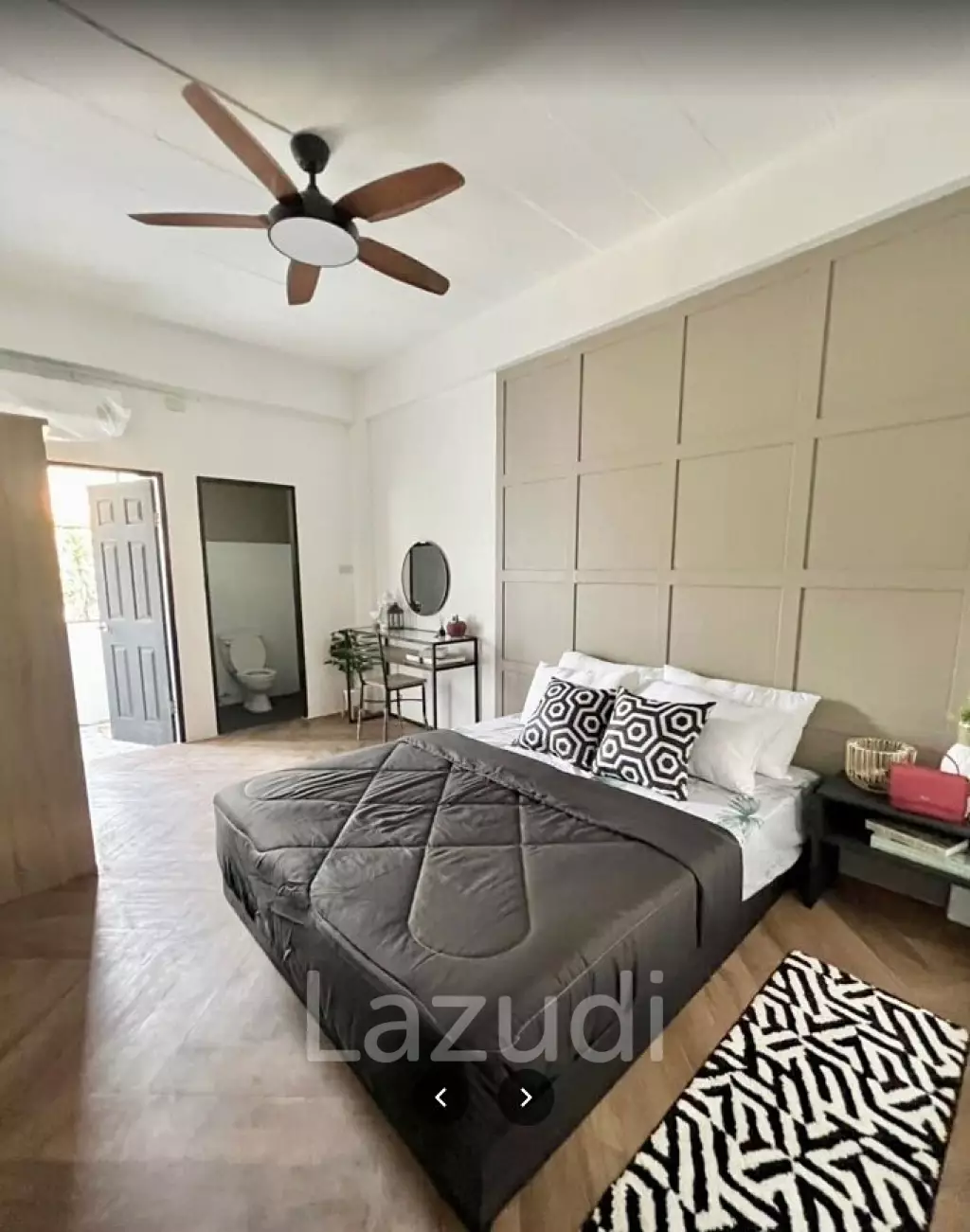 413.20 SQ.M Renovated Dormitory for Sale Near Khuang Sing Intersection