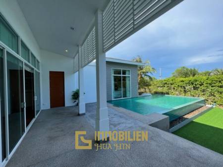 CHAUM HAUS : modern 3 bed pool villa