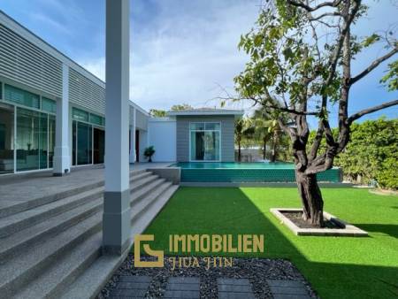 CHAUM HAUS : modern 3 bed pool villa