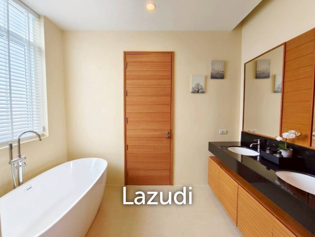 CHAUM HAUS : modern 3 bed pool villa
