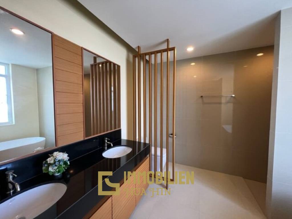 760 metro cuadrado 3 ` 2 Baño Villa de Venta