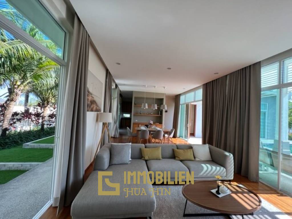 CHAUM HAUS : modern 3 bed pool villa