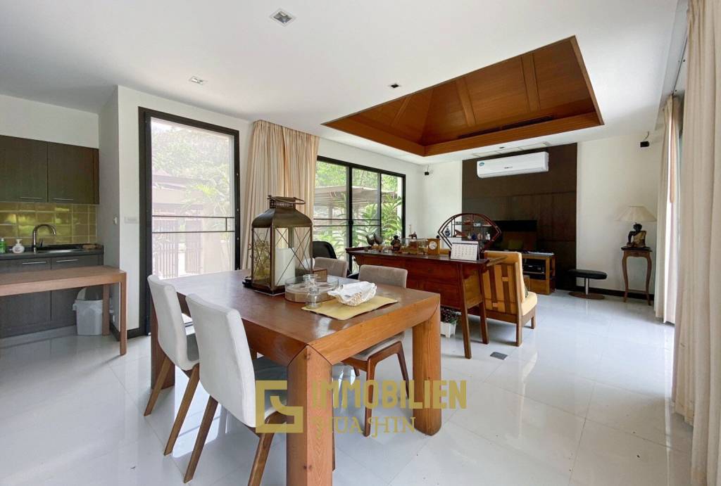 Panorama : 2 Bedroom Bali Style Pool Villa