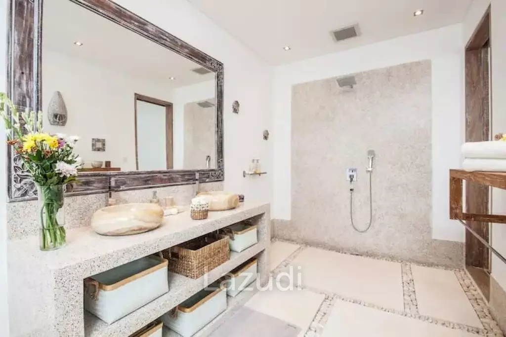Incredible Leasehold Villa 500m from Berawa Beach