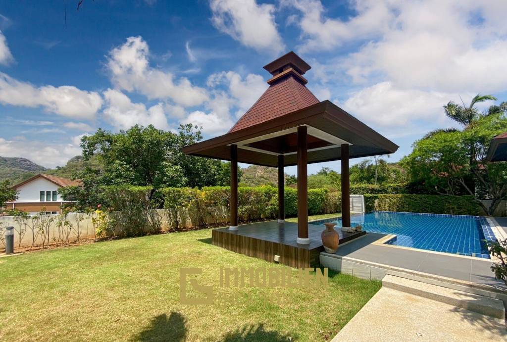 Panorama Khao Tao: Pool Villa mit 2 Schlafzimmern im Bali-Stil