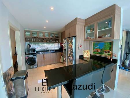 Golf Course 2.5 Bed Pool Villa For Sale on Black Mountain Golf Club