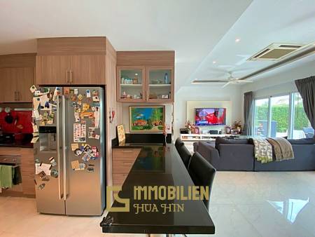 Black Mountain Golf Platz: 2.5 Schlafzimmer Pool Villa