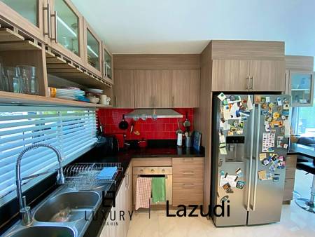 Golf Course 2.5 Bed Pool Villa For Sale on Black Mountain Golf Club