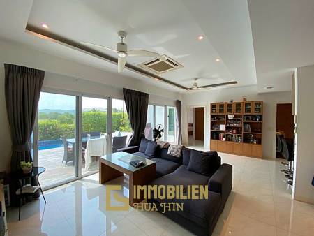 Black Mountain Golf Platz: 2.5 Schlafzimmer Pool Villa