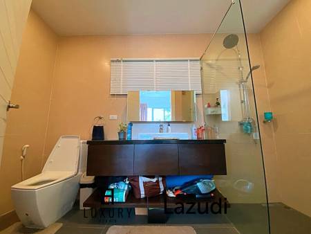 Golf Course 2.5 Bed Pool Villa For Sale on Black Mountain Golf Club