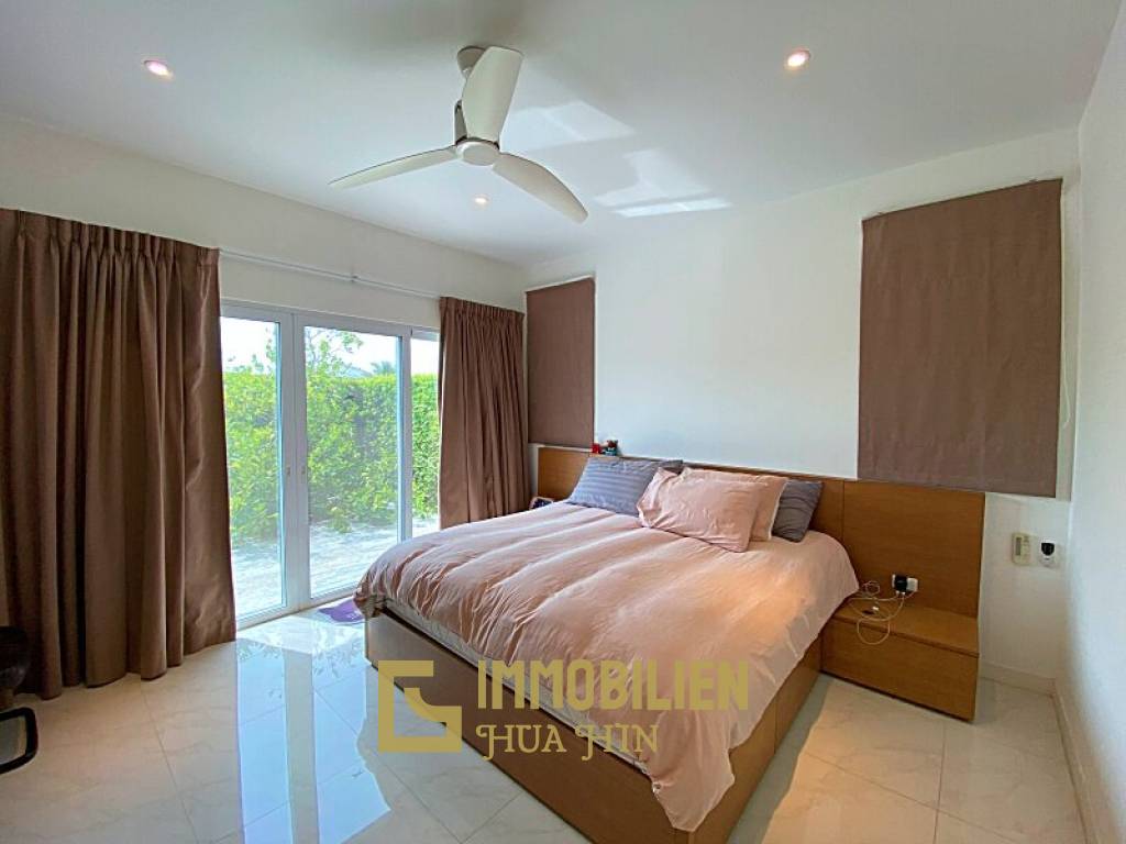 Black Mountain Golf Platz: 2.5 Schlafzimmer Pool Villa