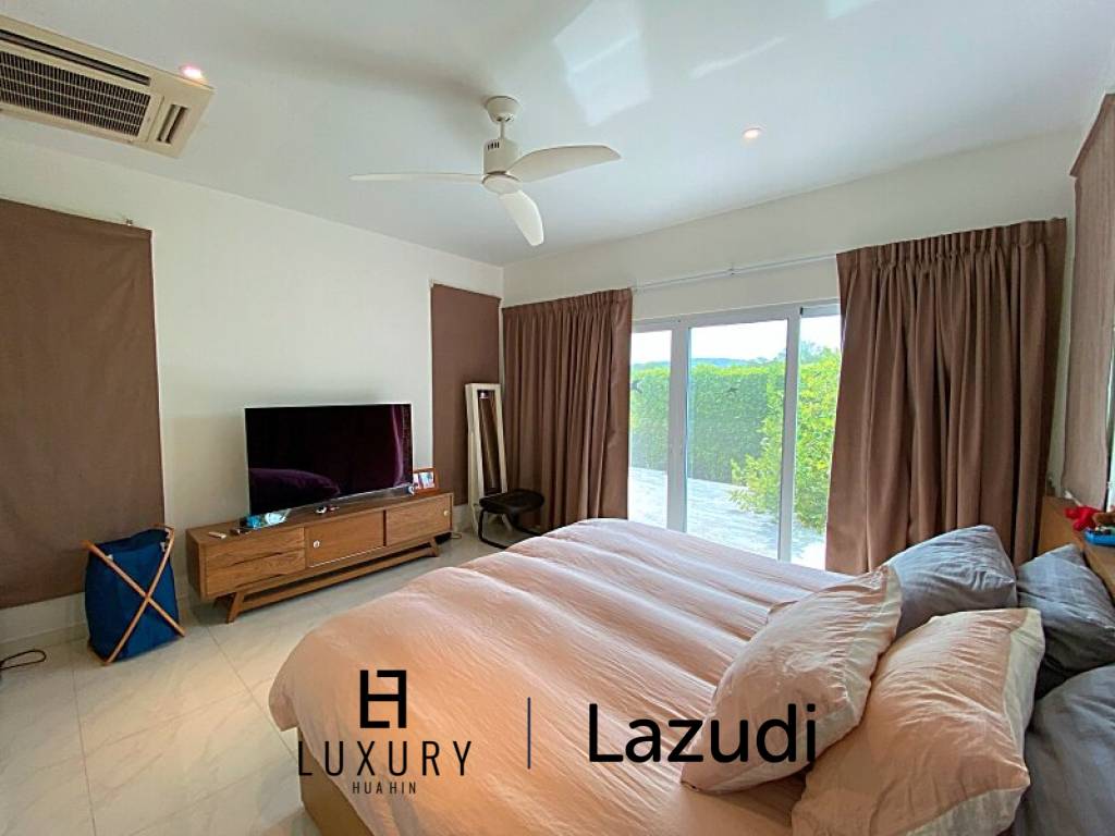 Golf Course 2.5 Bed Pool Villa For Sale on Black Mountain Golf Club