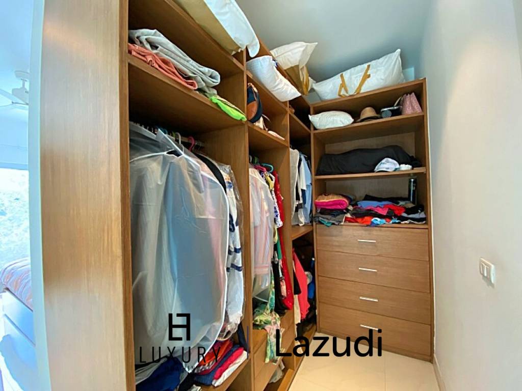 Golf Course 2.5 Bed Pool Villa For Sale on Black Mountain Golf Club