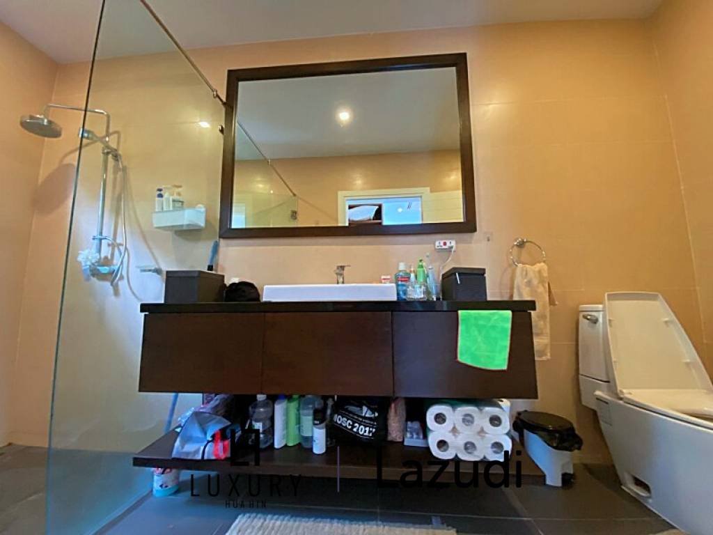 Golf Course 2.5 Bed Pool Villa For Sale on Black Mountain Golf Club