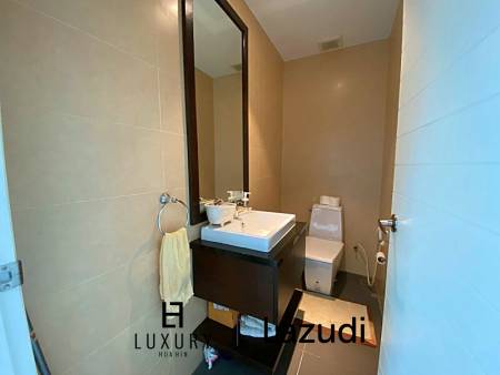 Golf Course 2.5 Bed Pool Villa For Sale on Black Mountain Golf Club