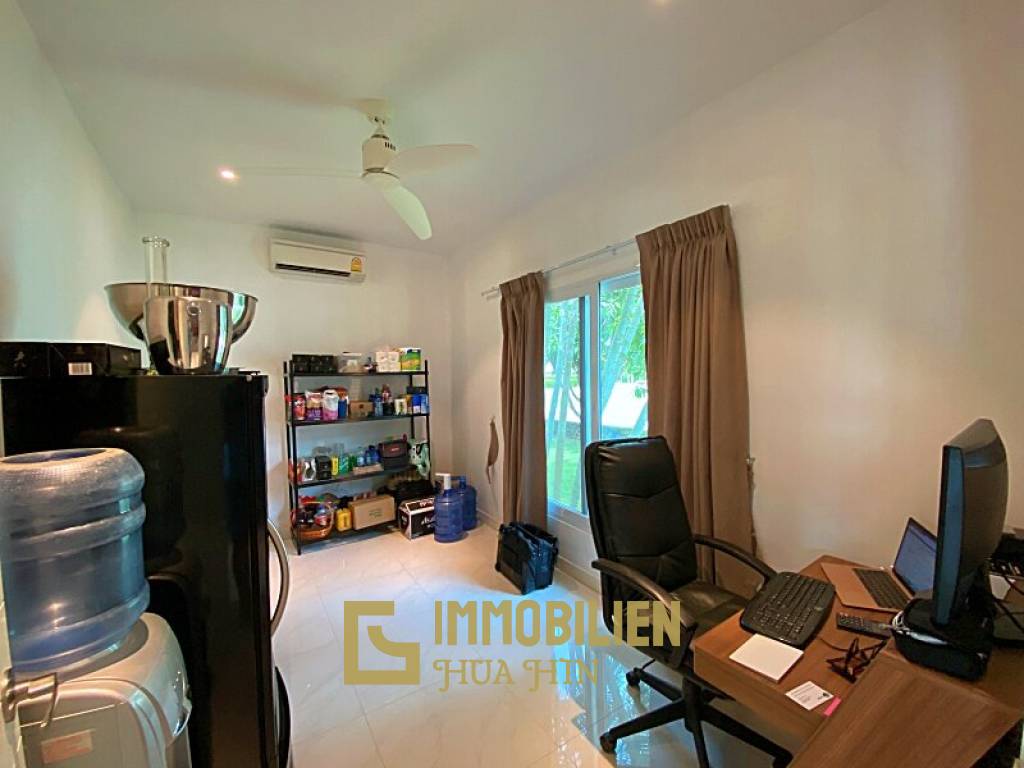 Black Mountain Golf Platz: 2.5 Schlafzimmer Pool Villa