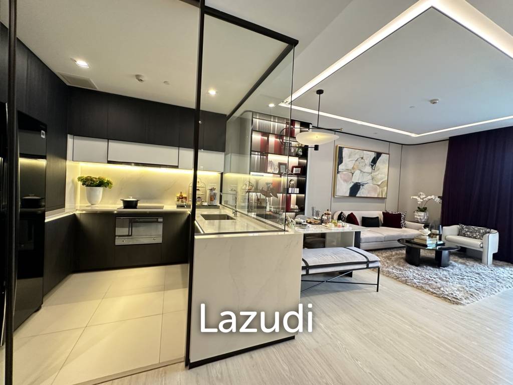 2 Bed 2 Bath 90.99 SQ.M The Room Sukhumvit 38