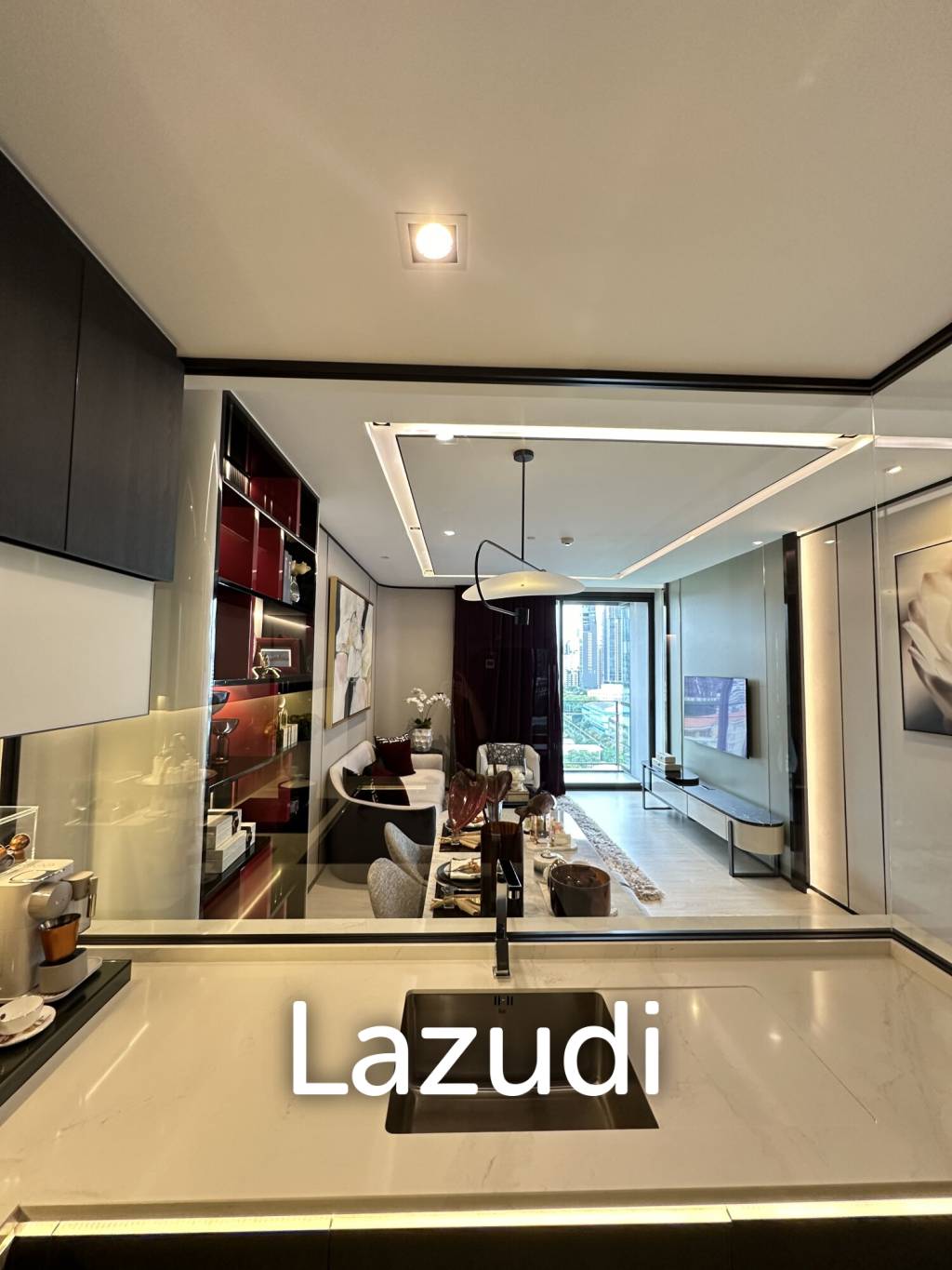 2 Bed 2 Bath 90.99 SQ.M The Room Sukhumvit 38