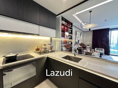 2 Bed 2 Bath 90.99 SQ.M The Room Sukhumvit 38
