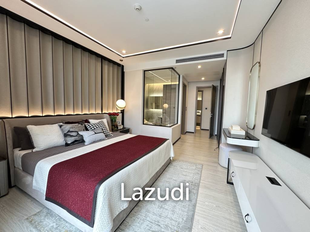 2 Bed 2 Bath 90.99 SQ.M The Room Sukhumvit 38