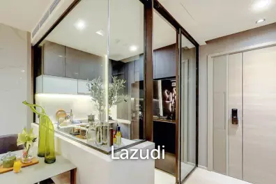 2 Bed 2 Bath 90.99 SQ.M The Room Sukhumvit 38