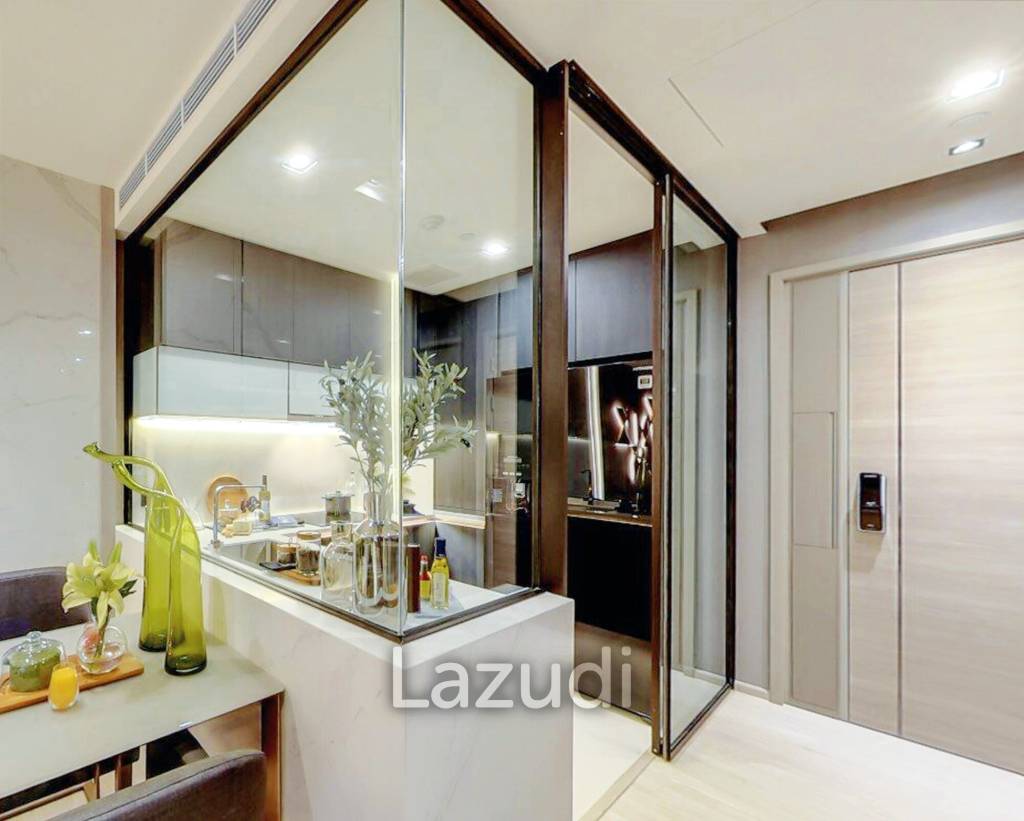 2 Bed 2 Bath 79.67 SQ.M The Room Sukhumvit 38