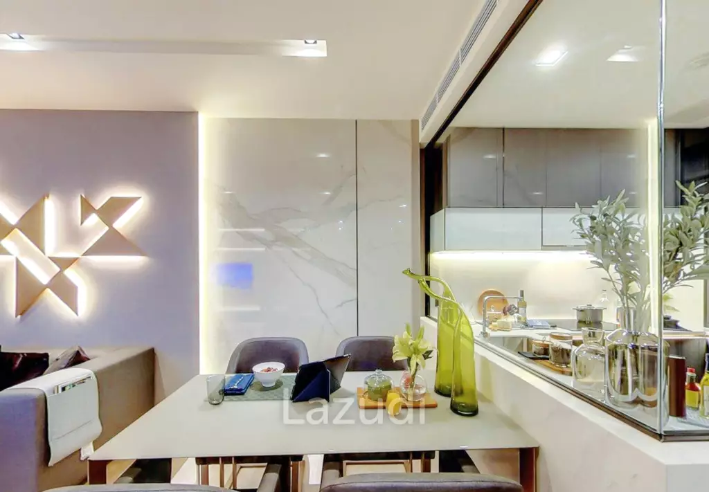 2 Bed 2 Bath 90.99 SQ.M The Room Sukhumvit 38