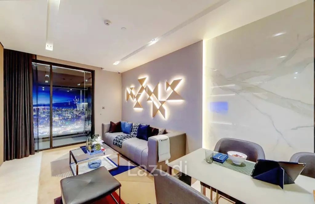 2 Bed 2 Bath 90.99 SQ.M The Room Sukhumvit 38