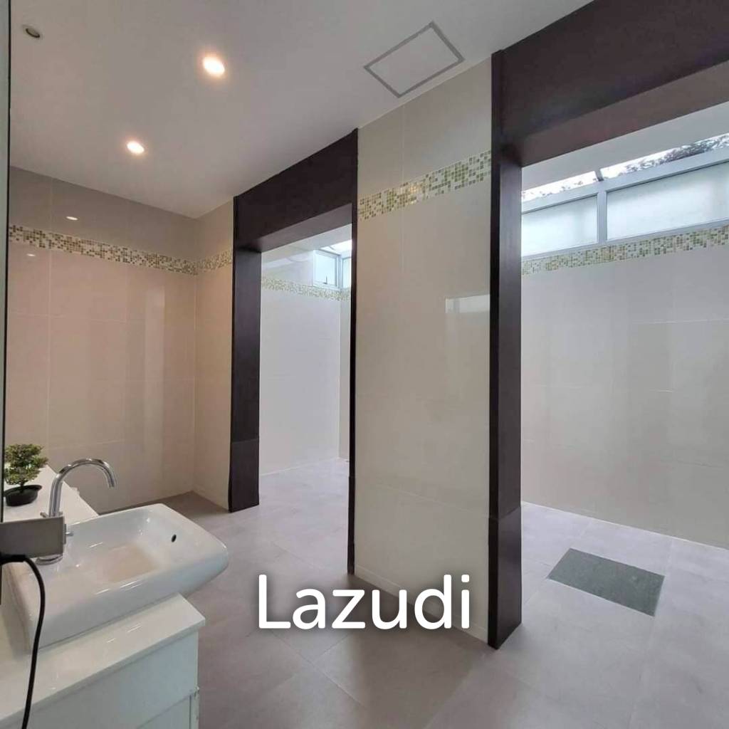 5 Bedroom 6 Bathroom 400 SQ.M - Largest plot in the village 672 sqm