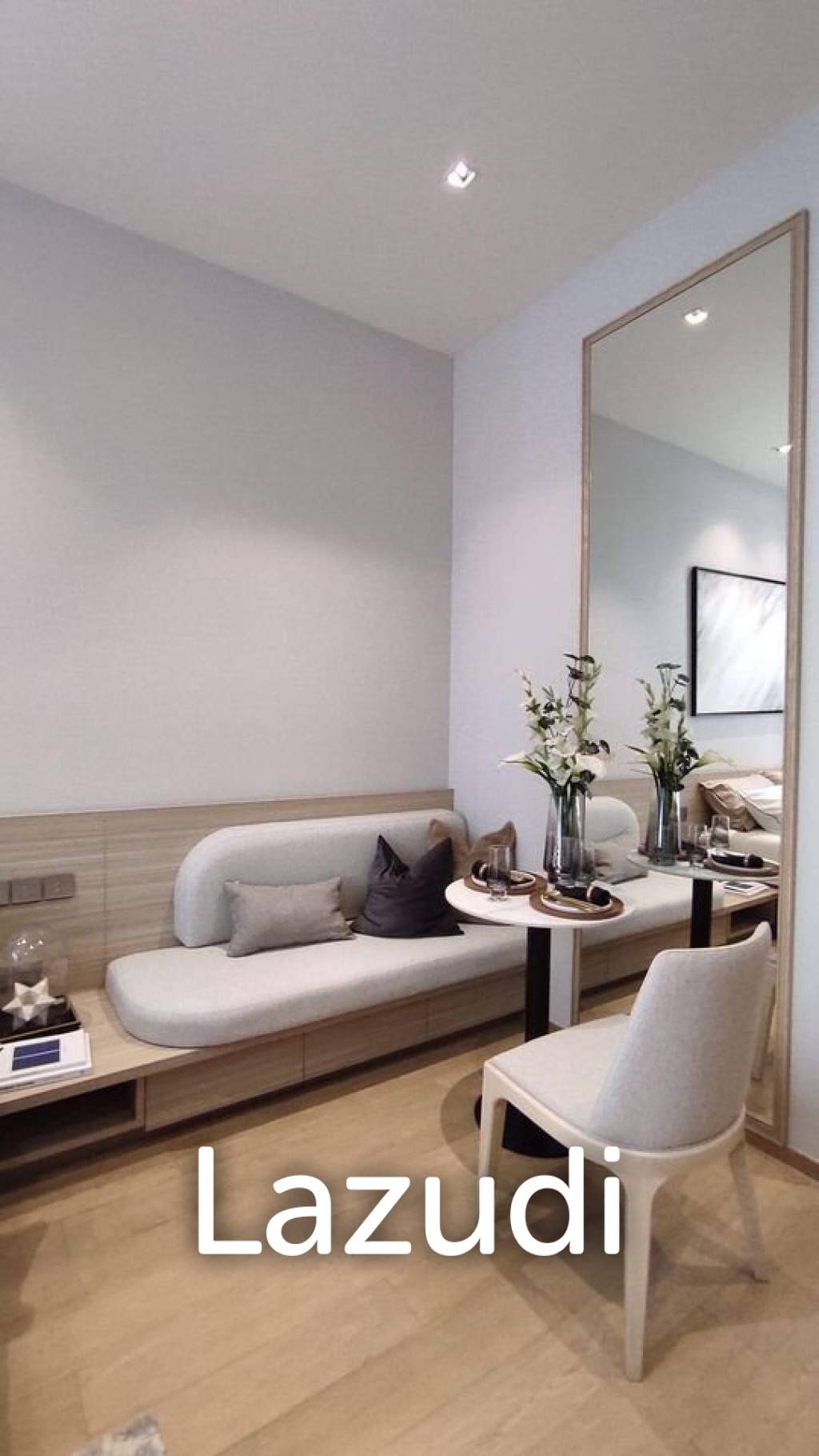 1 Bedroom 1 Bathroom 35 SQ.M 28 Chidlom