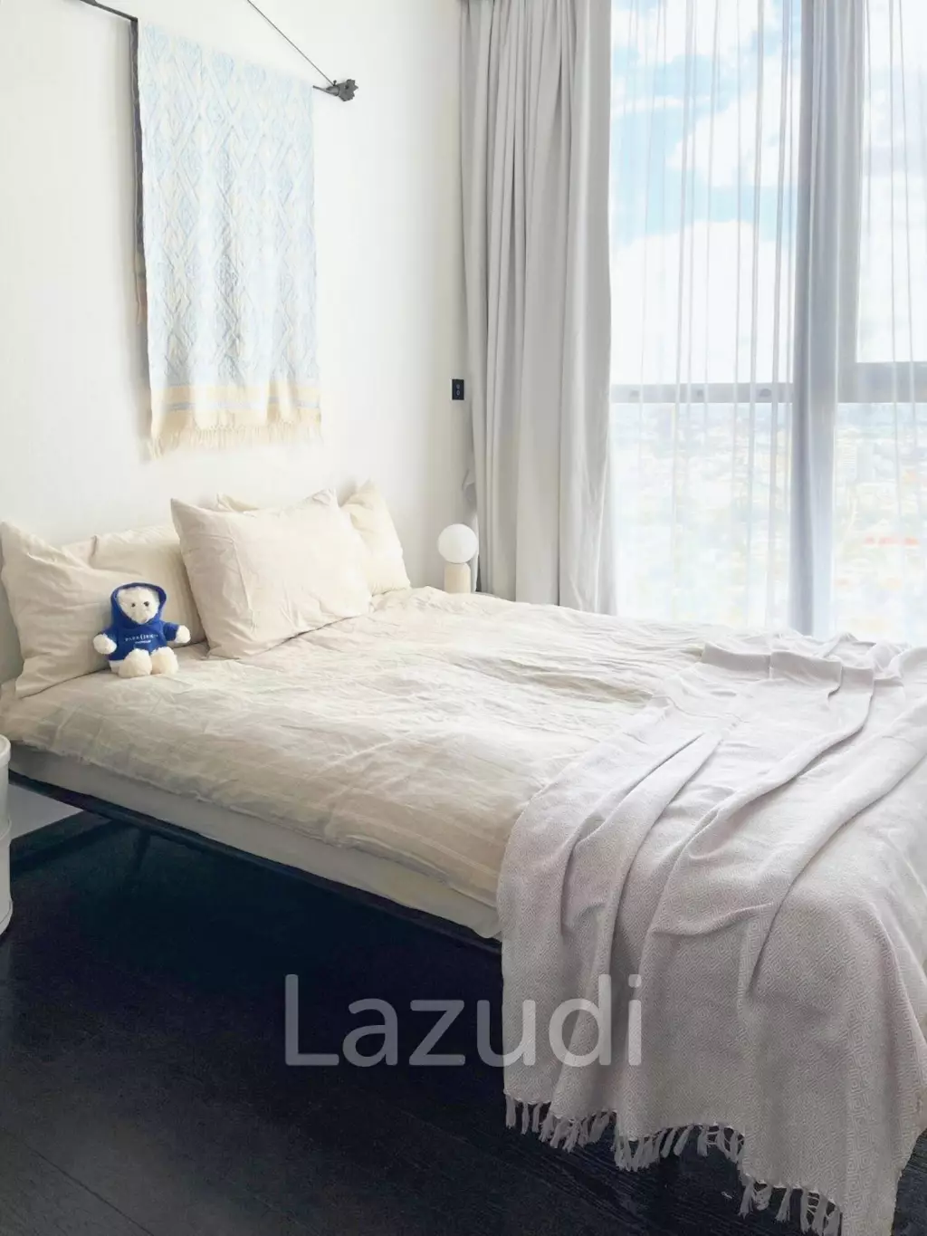 2 Bed 2 Bath 68 SQ.M Park Origin Thonglor