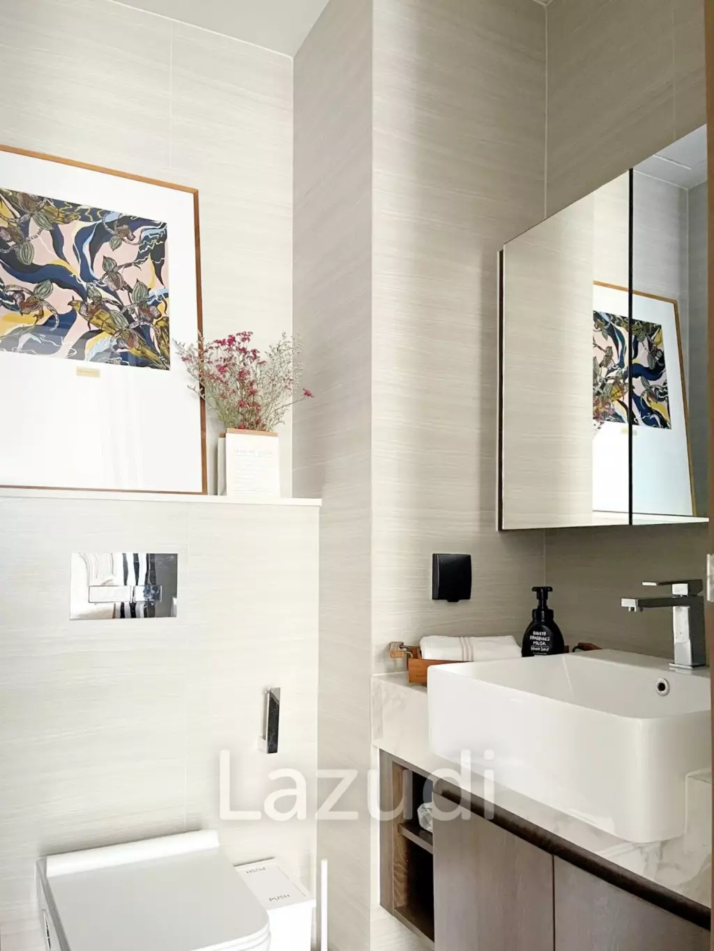 2 Bed 2 Bath 68 SQ.M Park Origin Thonglor
