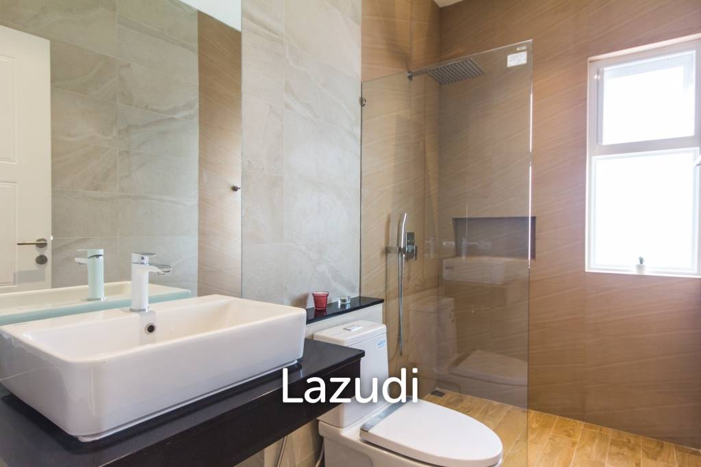 450 ตร.ม 3 เตียง 3 อาบน้ำ วิลล่า For ขาย