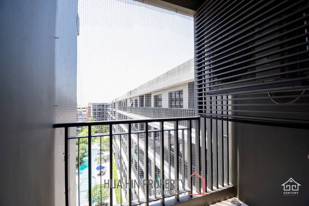 MARVEST CONDO : 2 bed Modern Coastal style