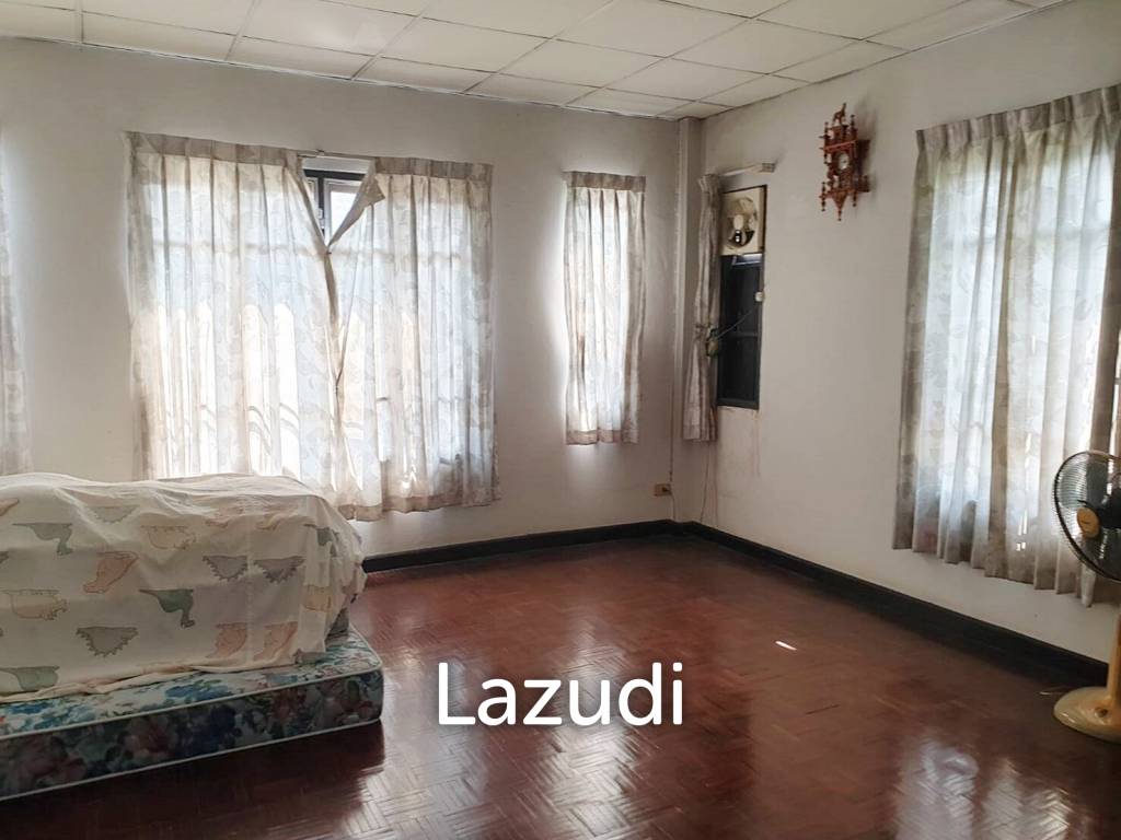 2 Bed 2 Bath 144 SQ.M Townhome for sale