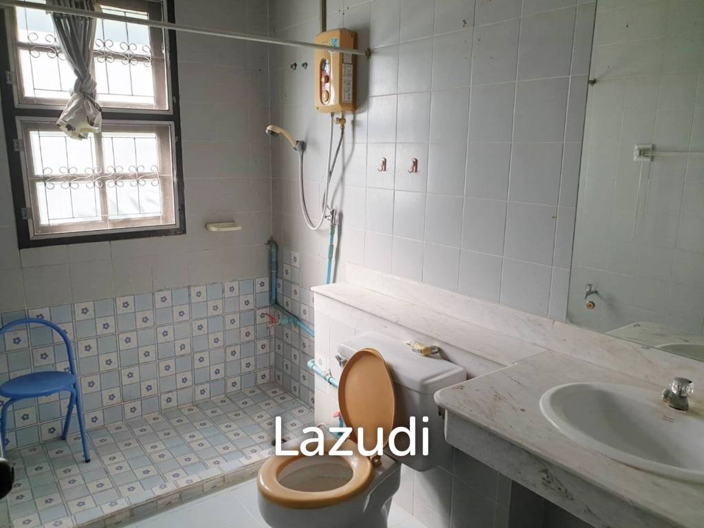 2 Bed 2 Bath 144 SQ.M Townhome for sale