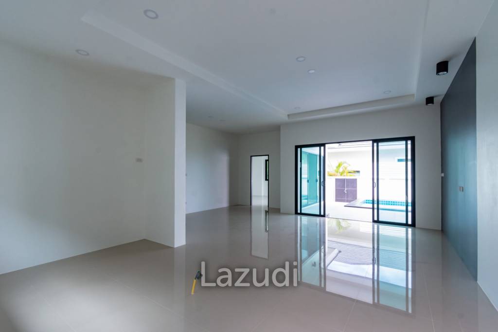3 Bed 3 Bath 196 SQ.M Huguh Home Pool Villa Cha-Am