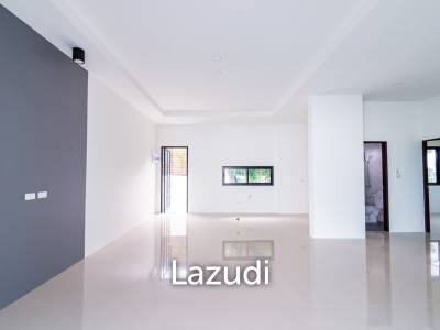 3 Bed 3 Bath 196 SQ.M Huguh Home Pool Villa Cha-Am