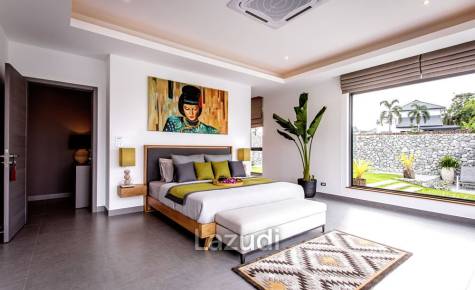 5 Bed 5 Bath 934.04 SQ.M. The Plantation Estates