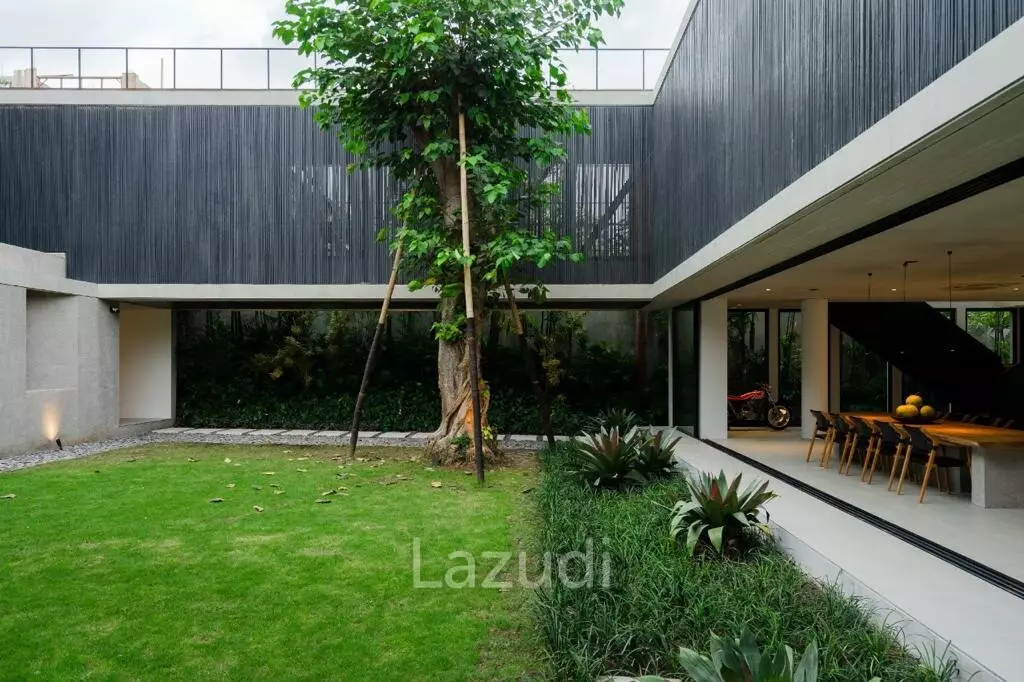 Super Luxury Living with Rice Field Views