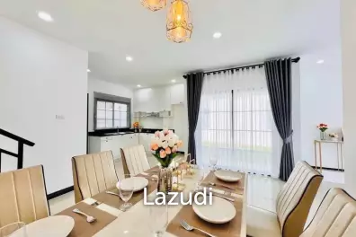 3 Bed 3 bath 255 SQ.M House close to Mabprachan Lake