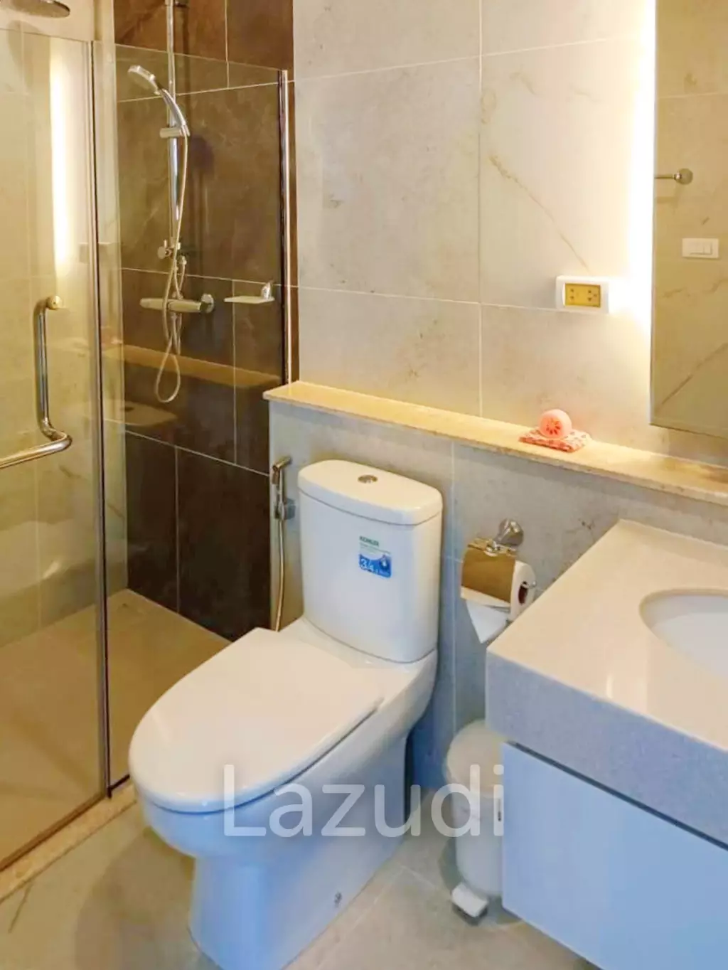 2 Bed 84 SQ.M The Astra Condominium Chiangmai