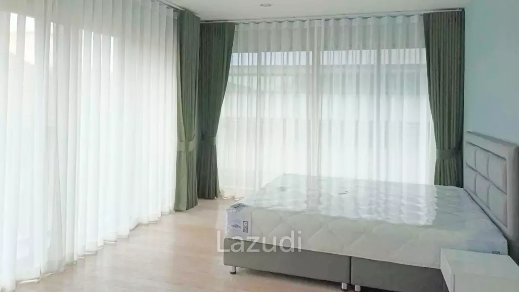 1 Bedroom 1 Bathroom 70 SQ.M Noble Solo