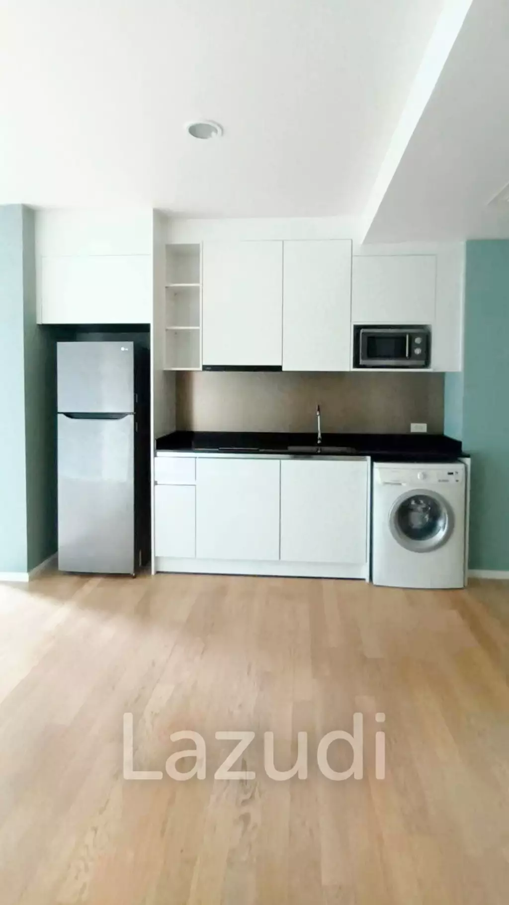1 Bedroom 1 Bathroom 70 SQ.M Noble Solo