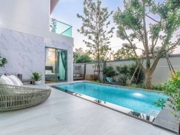 6 Bed 9 Bath 700 SQ.M. 98 Lakeville Mabprachan