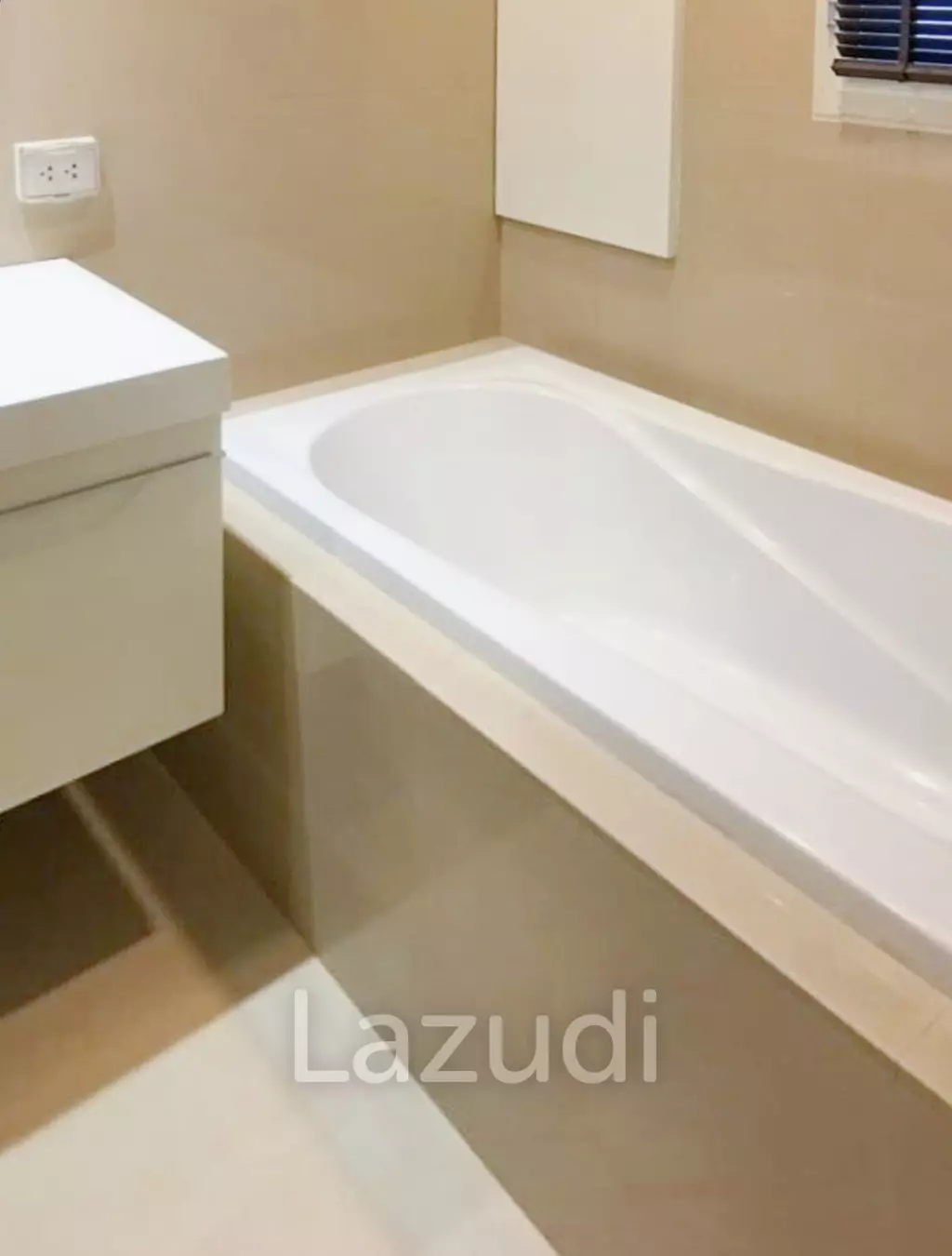 2 Bed 2 Bath 90.15 SQ.M Hampton Thonglor 10