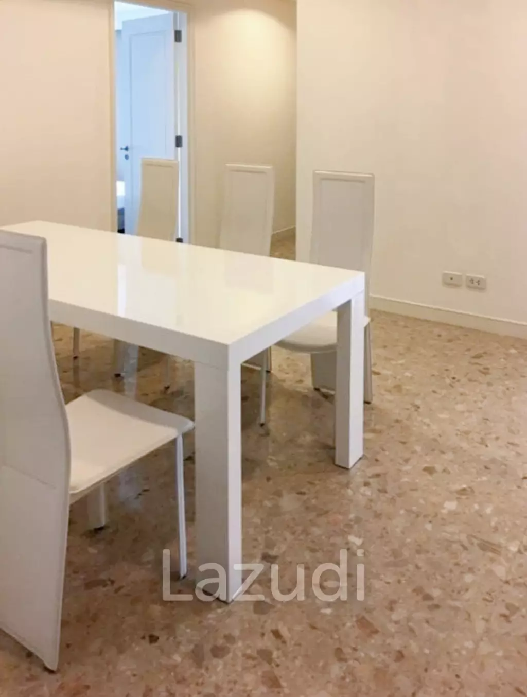 2 Bed 2 Bath 90.15 SQ.M Hampton Thonglor 10