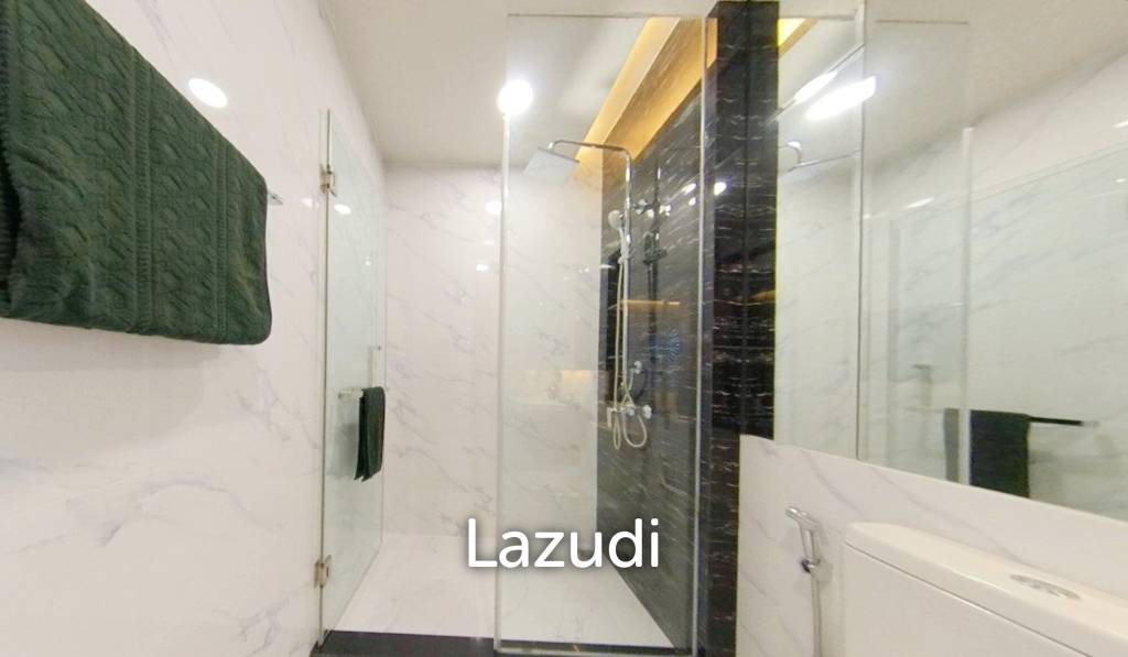 1 Bed 1 Bath 34.73 SQ.M Sapphire Luxurious Condominium