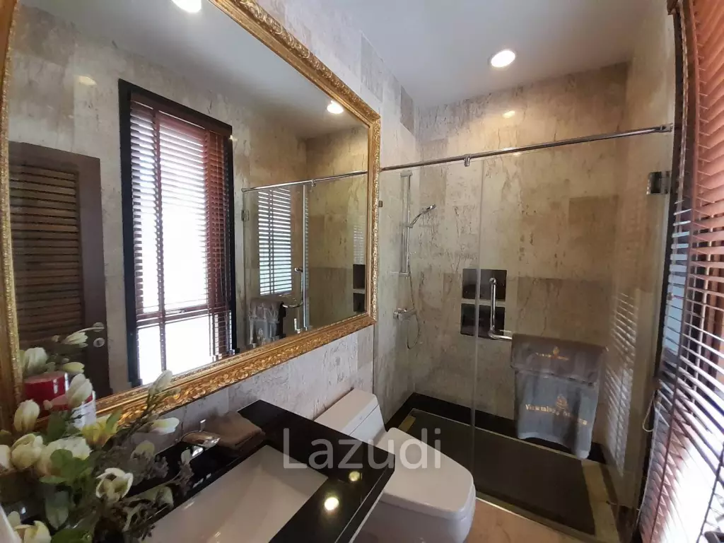3 Bedroom 4 Bathroom 286 SQ.M Bali style Villa